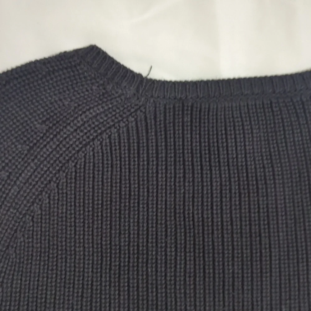 White House Black Market Black Cropped Crewneck Sweater - Picture 11 of 15